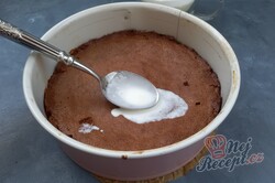 Vynikající recept na plačící dort. Šťavnatý kakaový piškot s výborným krémem za 30 minut., krok 1