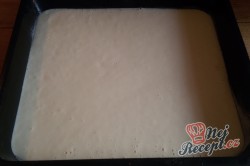 Příprava receptu Kokosový koláček přelitý smetanou, krok 3