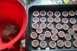 Příprava receptu Kakaové kytičky s chutí skořice, krok 2