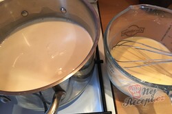 Příprava receptu Výborný makový zákusek s vanilkovým krémem a čokoládovou polevou, krok 7