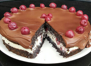 Recept Makový dort bez mouky s višněmi a bílou čokoládou