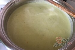 Příprava receptu Brokolicová polévka - krémová a hustá, krok 9
