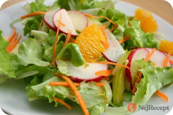 Recept Jarní salát (plný vitamínů) s pomerančem