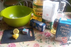 Příprava receptu Domácí koblihy s tvarohovým překvapením, krok 1