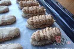 Příprava receptu Předrevoluční zákusky - ořechové mašličky, krok 2