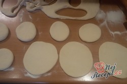 Příprava receptu Pizza kapsičky se šunkou a sýrem, krok 6