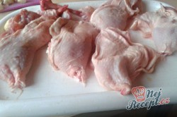 Příprava receptu Pečená plněná vykostěná kuřecí stehna - fotopostup, krok 1