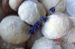 Příprava receptu Levandulové sušenky s kardamomem, krok 2