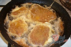 Příprava receptu Hovězí v rajčatové omáčce s bramborovou kaší, krok 3