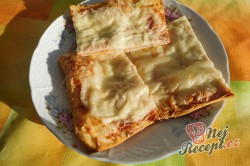 Příprava receptu Rychlá pizza z listového těsta, krok 6