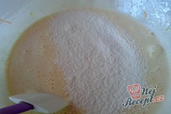 Příprava receptu Mrkvovo-ořechové řezy s tvarohovým krémem - FOTOPOSTUP, krok 3