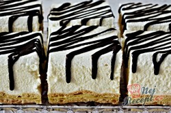 Příprava receptu Famózní koláč velehory s vanilkovým pudinkem, krok 10
