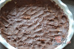 Příprava receptu Jahodový tart s bílou čokoládou a jahodovou glazurou, krok 2