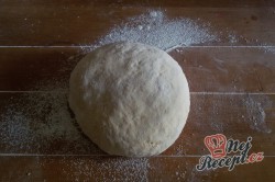 Příprava receptu Pita chlebíček se sýrem a jogurtem, krok 6