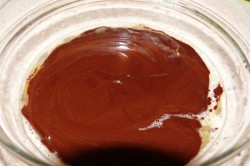 Příprava receptu Čokoládový fondant s čerstvými malinami, krok 2