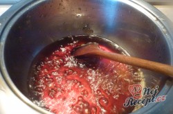 Příprava receptu Kokosová roláda s karamelem v oplatce, krok 1