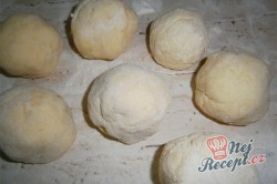 Příprava receptu Jahodové bramborové knedlíky, krok 8