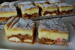 Příprava receptu Jablkovo-pudinkový koláč z listového těsta, krok 1