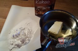 Příprava receptu Vynikající ořechový cukeťák s kakaovou polevou, krok 12
