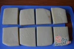 Příprava receptu Výborný sýr v trojobale pečený v troubě - chutná jako smažený!, krok 1
