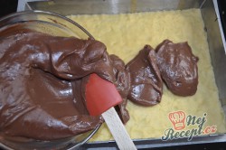 Příprava receptu Čokoládový koláč MRAVENIŠTĚ, krok 9