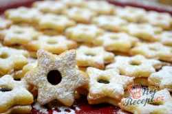 Příprava receptu Měkkoučké máslové vánoční hvězdičky, krok 7