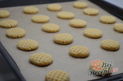 Příprava receptu Křehké mandlovo-skořicové sušenky, krok 6