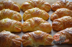 Příprava receptu Sýrové croissanty, krok 13