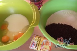 Příprava receptu Hrnkový makový koláček s višněmi, krok 2