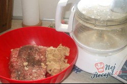 Příprava receptu Jednoduché čevabčiči s bramborovou kaší, krok 1