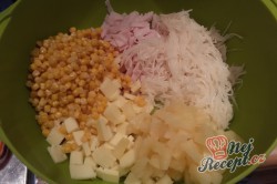 Příprava receptu Celerový salát s ananasem a pórkem, krok 4