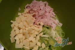 Příprava receptu Celerový salát s ananasem a pórkem, krok 2