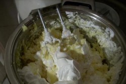 Příprava receptu Křehké mini větrníky plněné vanilkovým krémem, krok 2