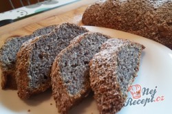 Příprava receptu Makový hrníčkový koláč v starodávné kameninové formě, krok 10