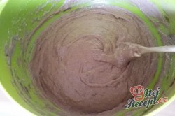Příprava receptu Kakaový kynutý koláč s tvarohem - falešná prošívaná deka, krok 5