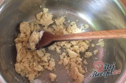 Příprava receptu Těstoviny s kuřecím masem a sýrovou omáčkou, krok 4