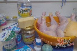 Příprava receptu Netradiční kuřecí stehýnka na zakysané smetaně, krok 1