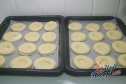 Příprava receptu Moravské tvarohové koláče s borůvkami, krok 4