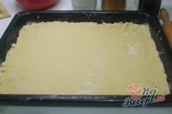 Příprava receptu Jablečný koláč s kokosovou nadýchanou peřinkou, krok 2