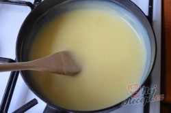 Příprava receptu Famózní banánový nepečený dort, krok 4