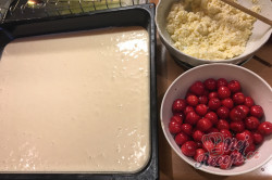 Příprava receptu Maďarský tvarohový koláč s třešněmi, krok 5