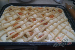 Příprava receptu Tradiční meruňkový mřížkovaný koláč s tvarohem, krok 5