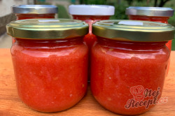 Příprava receptu Česnekovo rajčatová směs za studena, kterou netřeba ani zavařovat a nezkazí se., krok 6