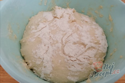 Příprava receptu Mini skládané máslové rohlíčky s tvarohovou náplní, krok 3