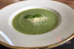 Příprava receptu Brokolicová polévka i pro gurmány, krok 1