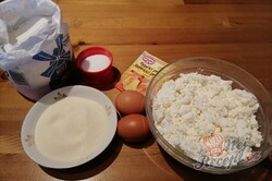 Příprava receptu Dokonalé tvaroháčky - jednoduchá a chutná snídaně, krok 1
