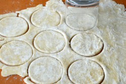 Příprava receptu Mini koláčky plněné jablky se skořicí, krok 3
