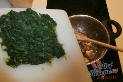 Příprava receptu Lasagne s lososem a špenátem, krok 1