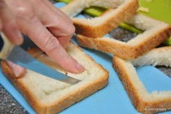 Příprava receptu Plněné sendviče - 2 druhy, krok 3