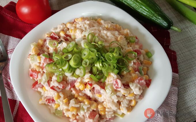 Recept Svěží rýžový salát se zeleninou a bílým jogurtem